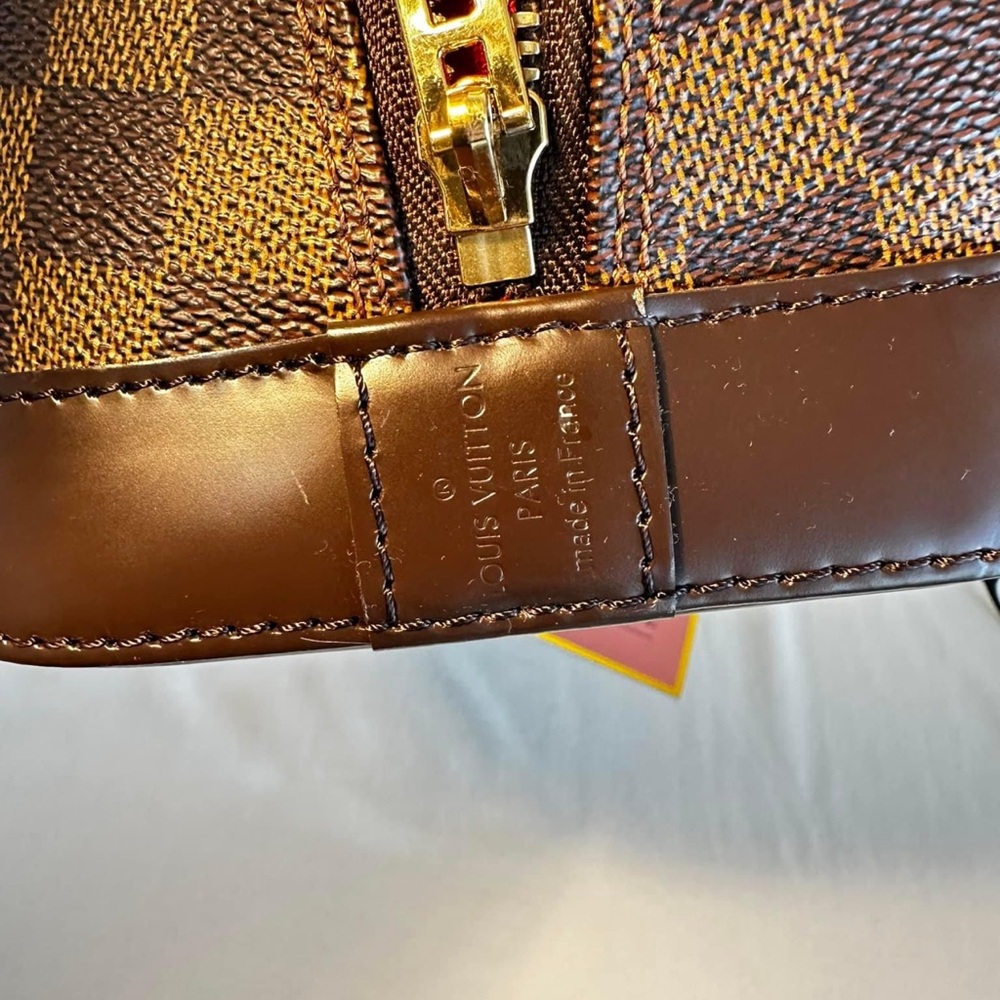 Time For A Change In Bag Style For Me. - image 8